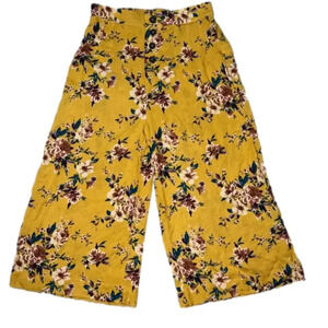 Love Tree Yellow Floral Boho Cropped Wide Leg Pants, Women’s Size Medium